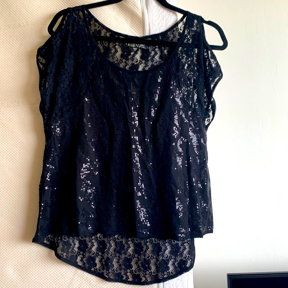 Guess black blouse XS